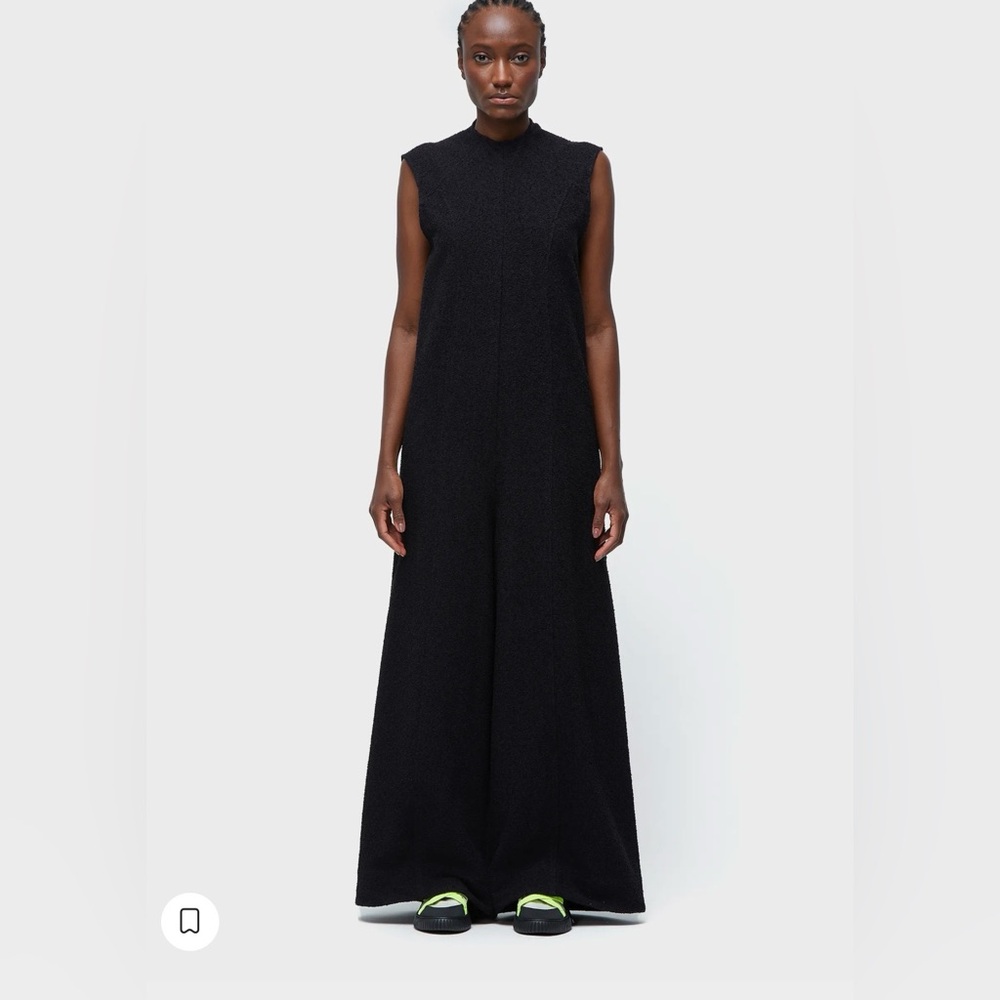 Sleeveless Black Wide-Leg Jumpsuit